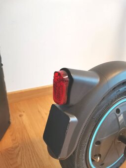 Segway Ninebot G30 Max II, baterie 551Wh, až 35-40 km/h - 4