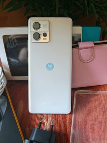 Motorola edge 30 fusion - 4