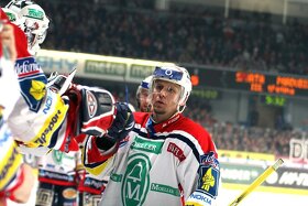 Koupím hraný dres HC Moeller Pardubice 2006/2007 - 4