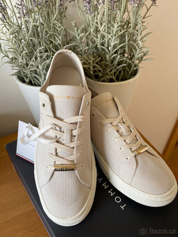 Béžové ultra lehké tenisky Tommy Hilfiger, vel. 40 - 4