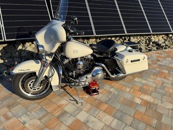Harley Davidson FLHTC Electra Glide Classic Police - 4