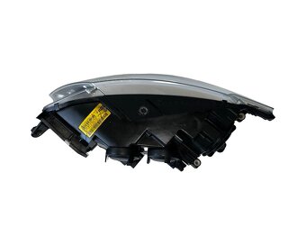 Pravý přední xenon 3C8941752C VW Passat CC r.v. 2011 - 4