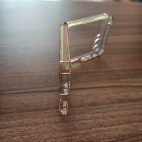 Transparentní ohebný obal na Samsung Galaxy Z Flip 5 - 4