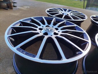 Originální ALU disky AMG 18" – TOP stav, W447/W176 - 4