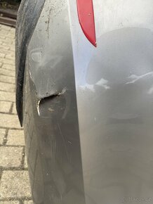 Škoda Rapid přední a zadní nárazník - 4