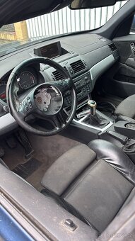 Prodám jako celek na dily bmw x3 e83 150kw manuál 6ti kvalt - 4