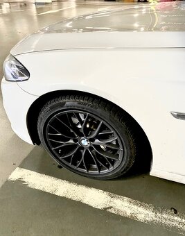 Kola bmw r18 5x120 - 4
