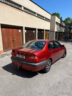 Toyota Avensis 1.8 VVTI - 4