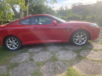 Hyundai coupe 2.0 - 4