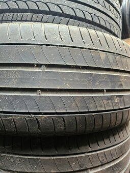 235/50R17 96W Michelin Primacy 3 - 4