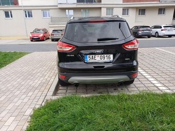 FORD KUGA 1.5 110 kw - 4