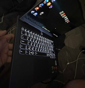 Lenovo Legion Slim 5/14APH8/R7-7840HS/14,5"/2880x1800/16GB/ - 4