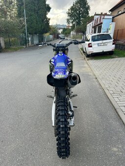 Yamaha YZ450F - 4