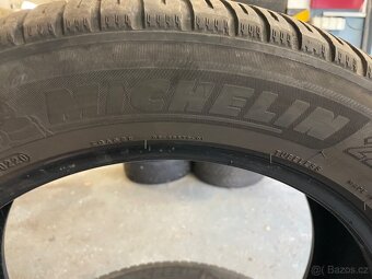 225/55R18 sada celoročních pneu Michelin - 4