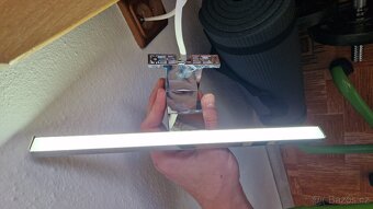 Koupelnová skříňka s LED osvětlením - 4