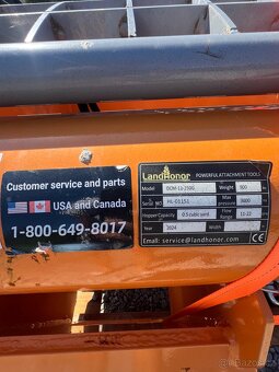 Míchačka na beton na Smykový Nakladač - 4