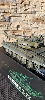 Tank T-72 , 1/16 - 4