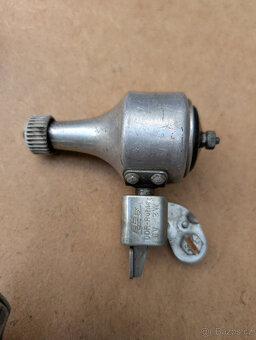 Dynamo na kolo Favorit - 4