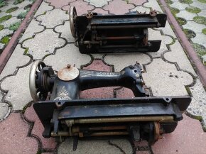 Staré šicí stroje, jenom torza - 4