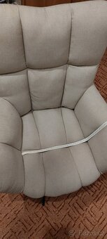 Béžové otočné křeslo - 4