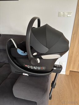 Autosedačka Cybex + isofixová základna - 4