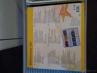 Sada 24 akvarelových barev v originál obalu. - 4