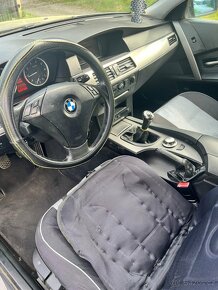 BMW 520i 2003 , 2,2l - 4