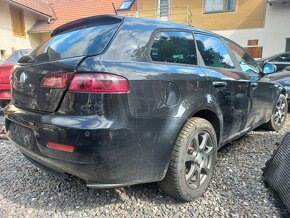 Alfa Romeo 159 Sportwagon 1.9JTDM 16V facelift - 4