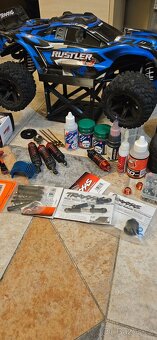 Traxxas Rustler 4x4 - 4