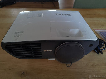 Projektor BenQ W700+ - 4