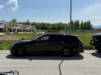 MERCEDES E63S AMG FORMATIC+ - 4