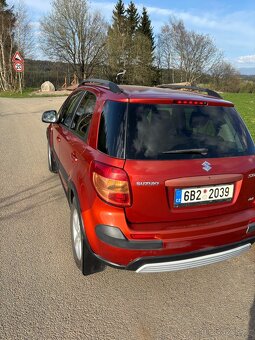 Suzuki SX4 - 4