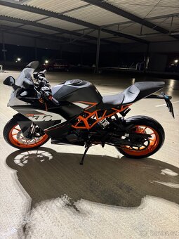 KTM RC 125 - 4