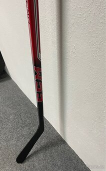 Nová juniorská hokejka CCM ULTIMATE - 4