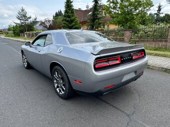 Dodge Challenger, 3.6 V6 4x4 - DPH - SRT vzhled - 4
