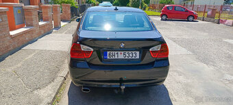 BMW 318d - 4