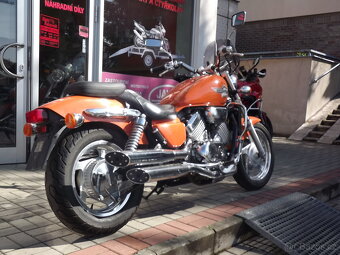 Honda VF 750C Magna - 4