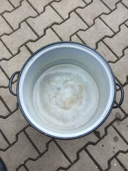 Smaltovaný hrnec s poklicí 40cm - 4