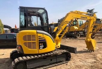 MINIBAGR KOMATSU - 4