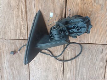 Zpětné zrcátko Škoda Octavia III 5E0857933 levé - 4