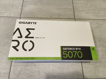 GIGABYTE GeForce RTX 5070 AERO OC 12G - 4