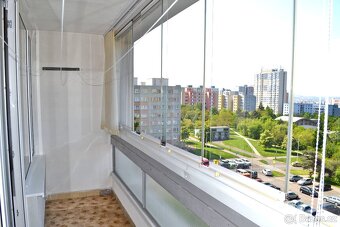 Pronájem bytu 3+kk 56 m² s lodžií - 4