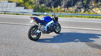 Aprilia Tuono v4 1100 rr - 4
