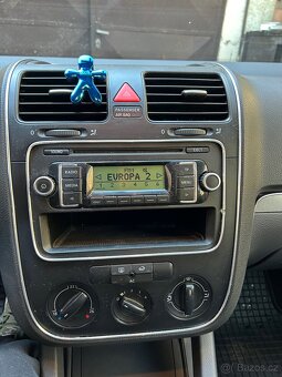 Volkswagen Golf 5 hatchback - 4