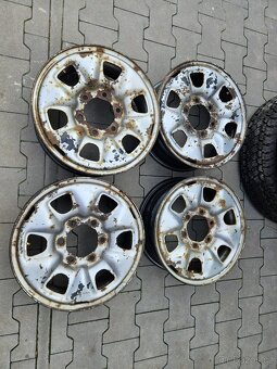 Toyota Hilux plechové disky - 4