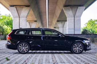 Volvo V60 T6 Recharge AWD A/T, Full LED, Ťažné - ODPOČET DPH - 4