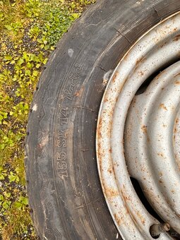 Prodám 4x dveře a 5x plechový disk s s OR6 na Škoda 1000 MB - 4