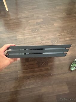 Playstation 4pro - 4
