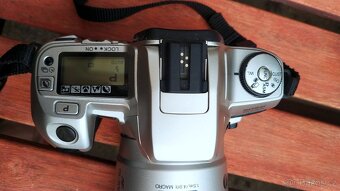 Minolta Dynax 505i Super AF28-80mm f1:3.5-5.6 Macro, 75-300m - 4