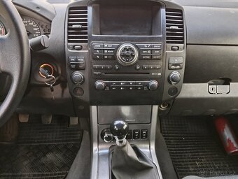 Nissan Navara ,r.v. 2011, 2.5 DCi,  140kW - 4x4 - 4